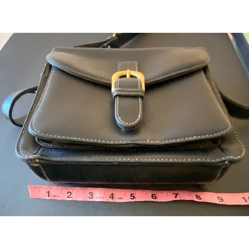 G.H. Bass Dark Brown "Willis" Style Oiled Leather Crossbody Bag - Picture 12 of 14